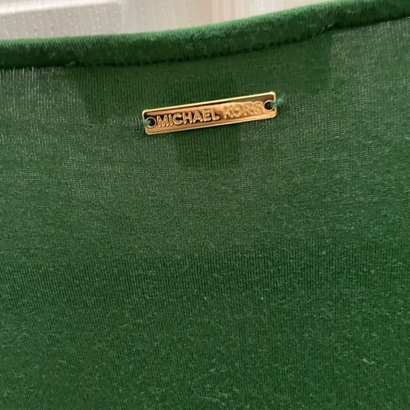 Michael Kors Forest Green V-Neck Top - Picture 4 of 4